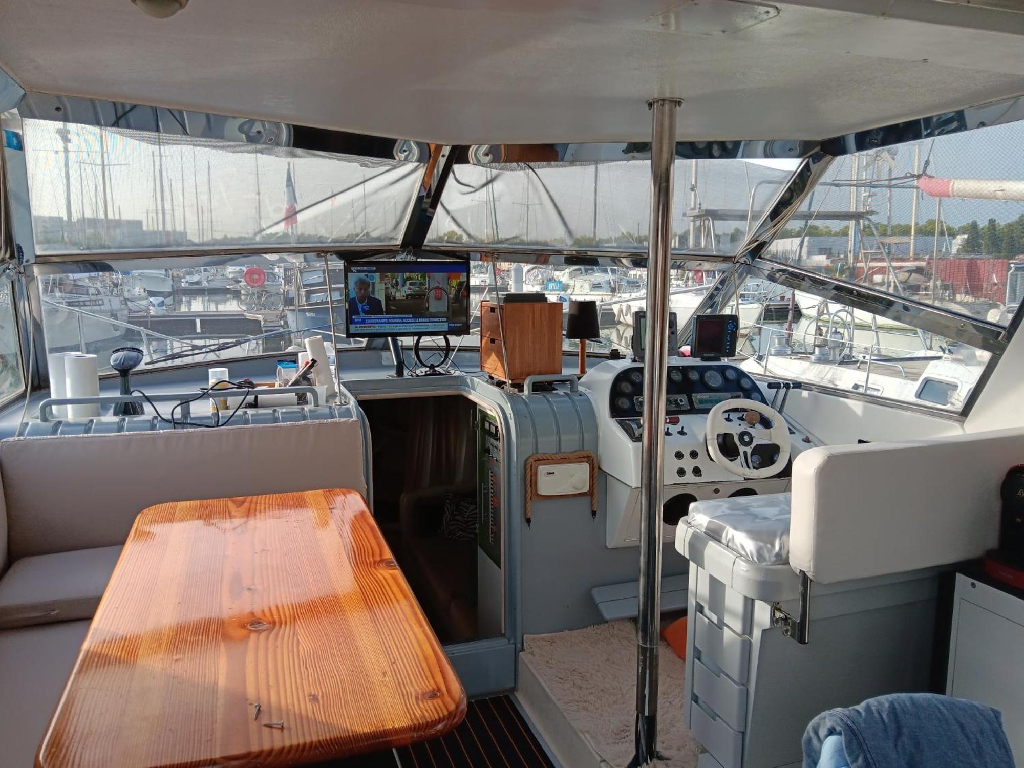 Bateau Cocoon En Amoureux Bordeaux Exterior photo